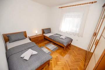 Villa Zara Beauty **** | Appartement mit Meeresblick (1. og)